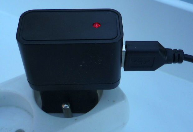 Adaptér 5V/500mA